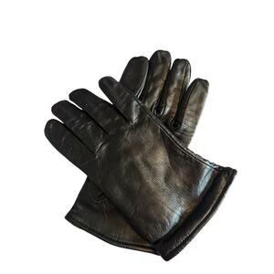 Classic Black Leather Gloves Size 9 – Timeless Style & Comfort